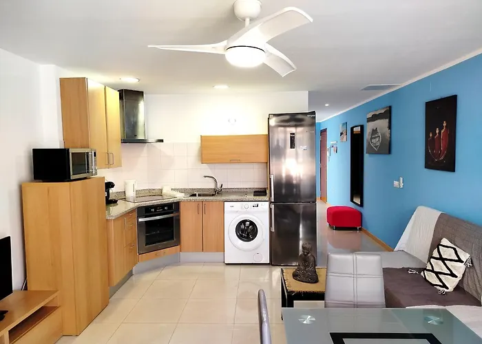 Sunny Apartment Near Las Canteras Beach